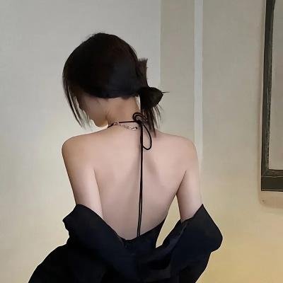 烛影危林